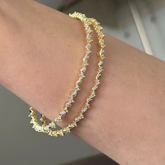 Two Tone Bangles Set of 4 - Picture 3 of 6